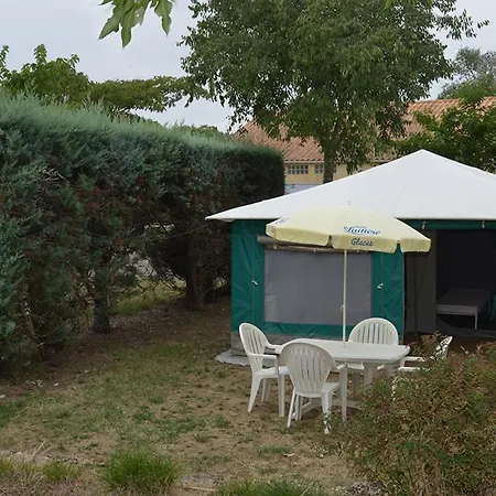 Parque de Campismo La Rouviere Les Pins Vagnas