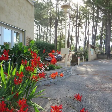La Rouviere Les Pins 3*