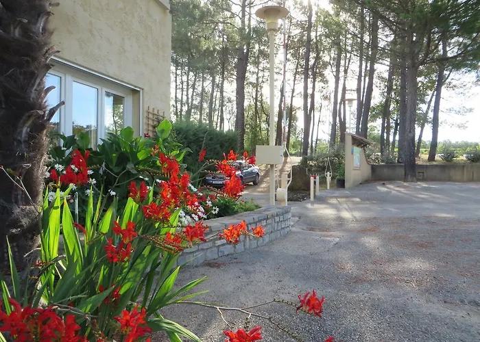 La Rouviere Les Pins 3*